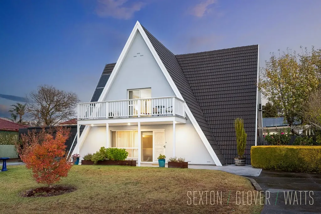 Mount Barker 4Kwarto Family Living on Large Allotment in the Heart of Mount Barke