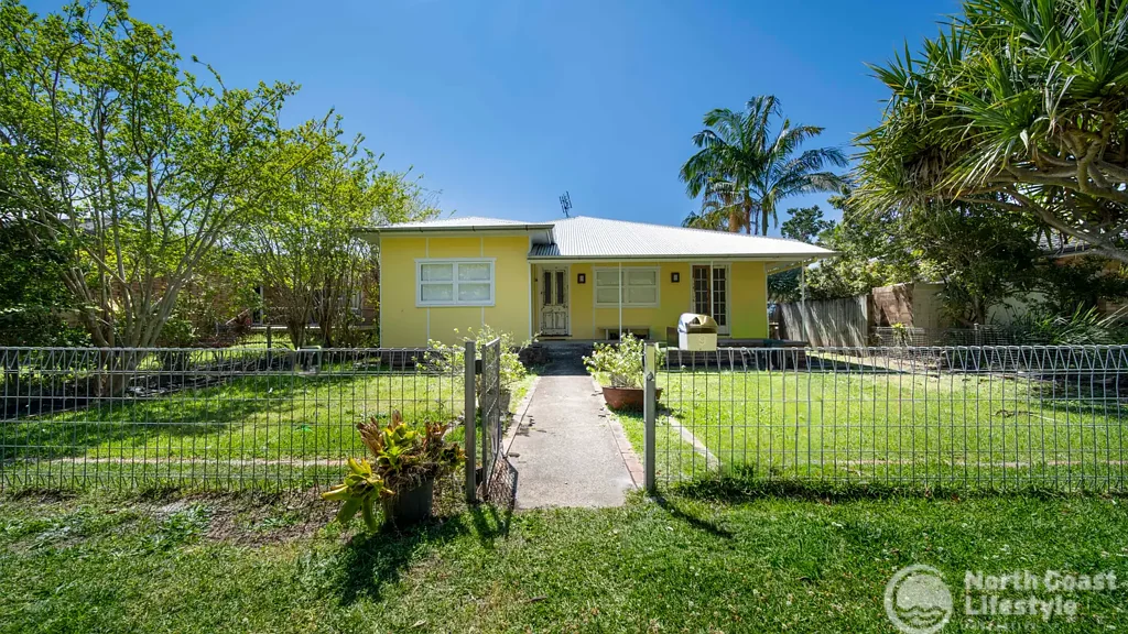Brunswick Heads 3chambre Fully Renovated Coastal Home with Endless Potential