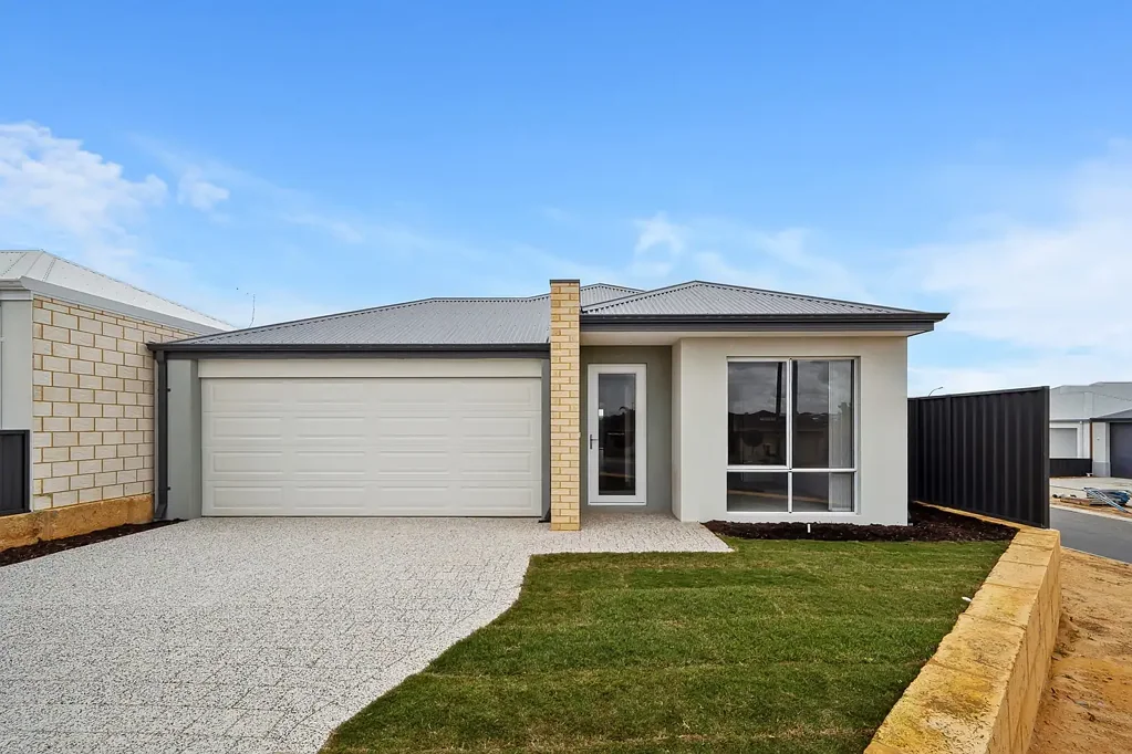 STUNNING 4 BEDROOM IN BEELIAR