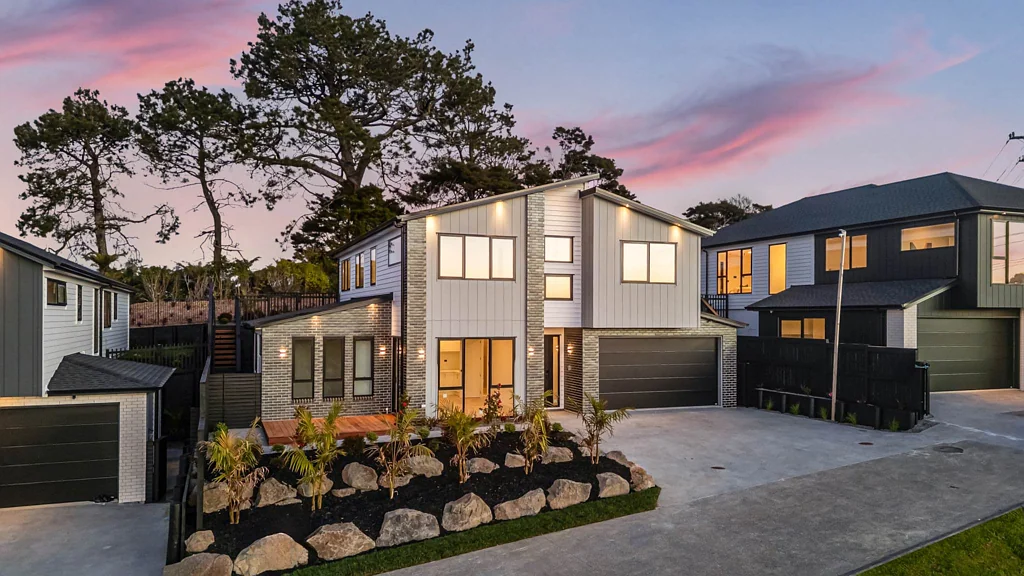 Millwater 6ห้องนอน Reserve Views, Elevated Site & Granny Potential
