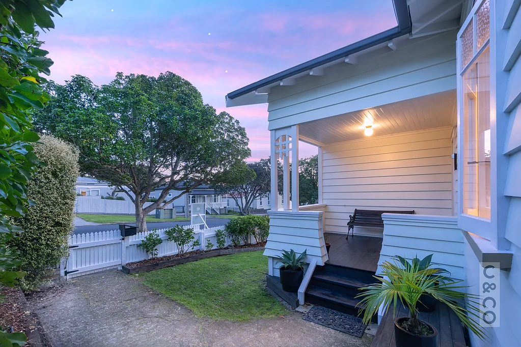 8 Puriri Street, Helensville, Rodney, Auckland