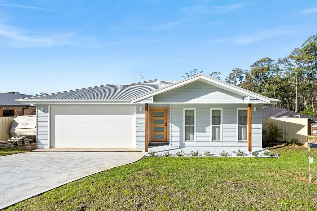 9 Ascension Way, Batehaven, NSW 2536