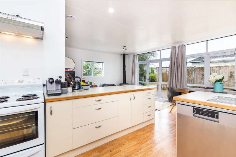 2/11 Ingle Avenue, Waipahihi, Taupo, 3 રૂમ, 1 બાથરૂમ