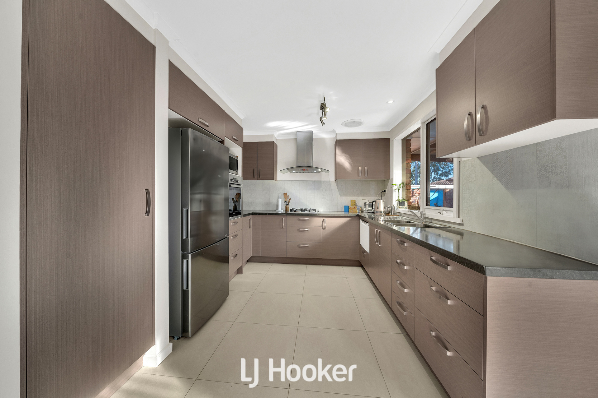 UNIT 1 15 FLORENCE AV, BERWICK VIC 3806, 0 Bedrooms, 0 Bathrooms, Unit