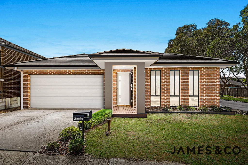 12 Tooradin Crescent, Doreen, VIC 3754