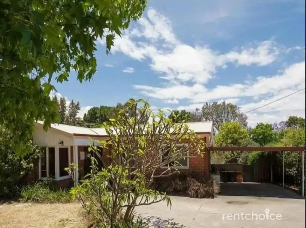 Charming 3-Bedroom Home!