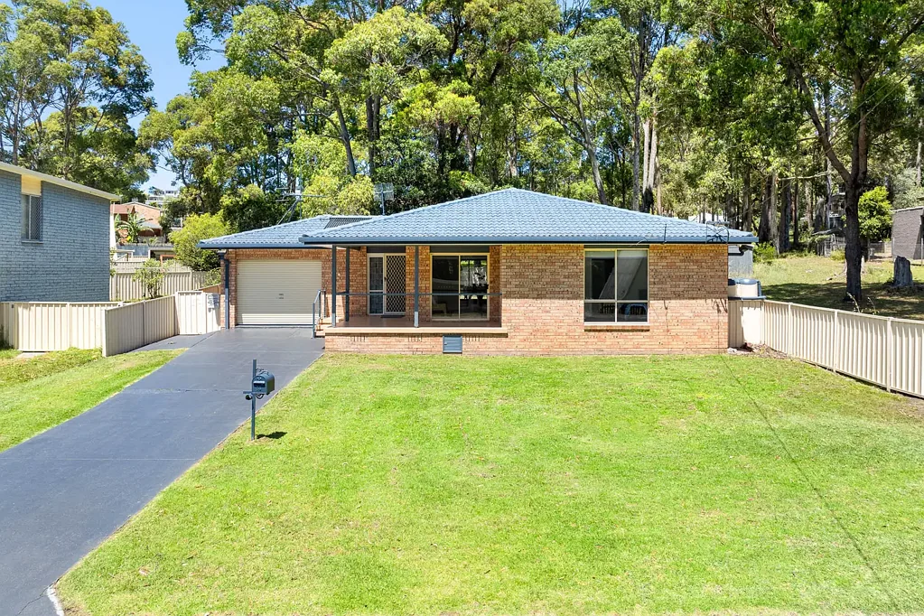 14 Youralla Avenue, Malua Bay, NSW 2536