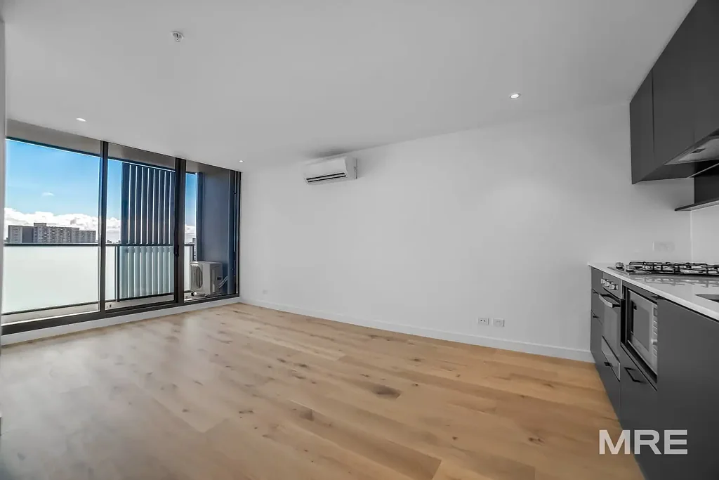 Stunning city views and appliances included