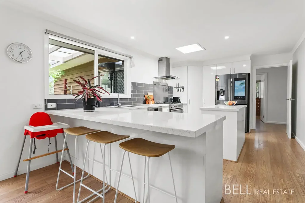 18 Douglas Crescent, Monbulk, VIC 3793