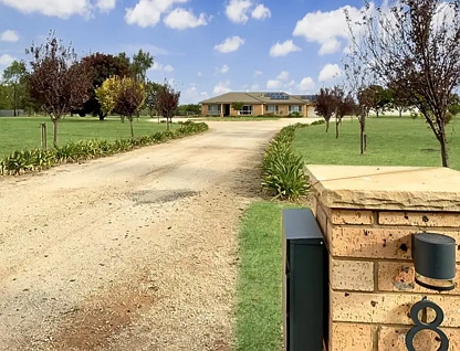 8 School Road, Forbes, NSW 2871, 4 ห้องนอน, 2 ห้องน้ำ, House