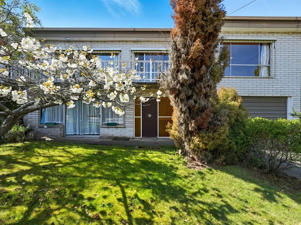 222 Carella Street, Howrah, TAS 7018