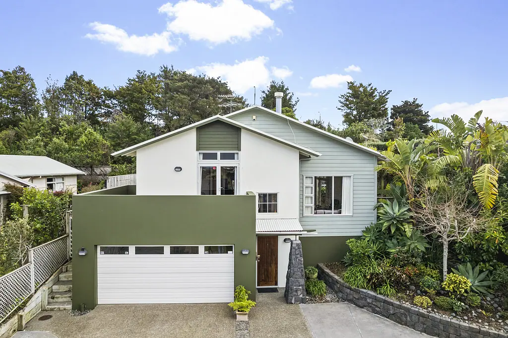 22 Cinnabar Place, Westgate, Waitakere City, Auckland