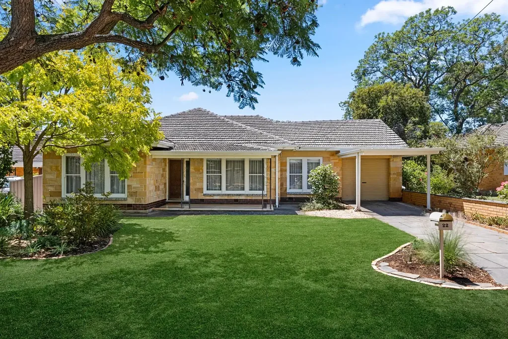 22 Surrey Crescent, Lower Mitcham, SA 5062
