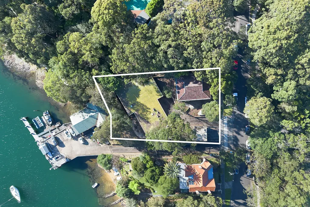 Wollstonecraft 4ห้องนอน Unique development opportunity in harbourside pocket