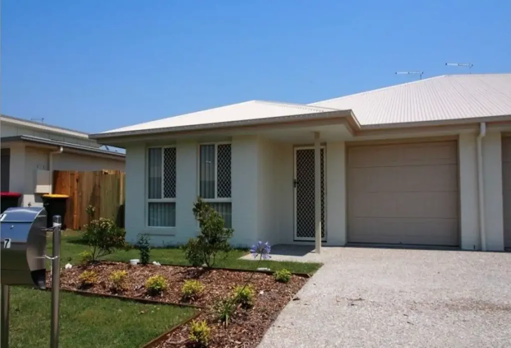 Low-Maintenance 3-Bedroom Unit in a Handy Caboolture Location