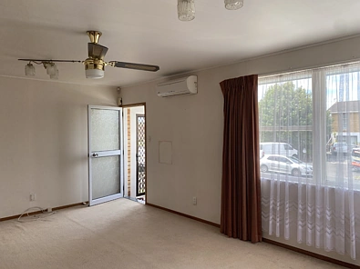 1 Archmillen Ave, Pakuranga 2 bedrooms, 1 bathroom