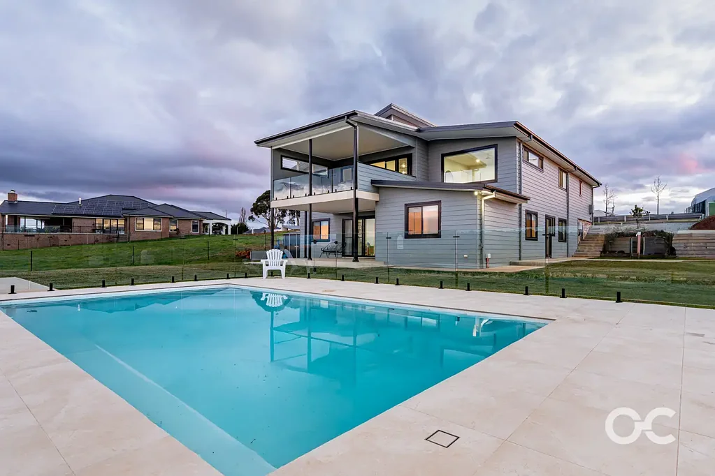 Orange 5 Slaapkamer The Perfect Outlook - Modern Family Home with Breathtaking Views
