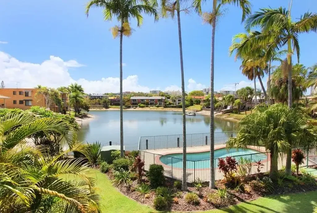 Fully Furnished 3-Bedroom Unit with Canal Views