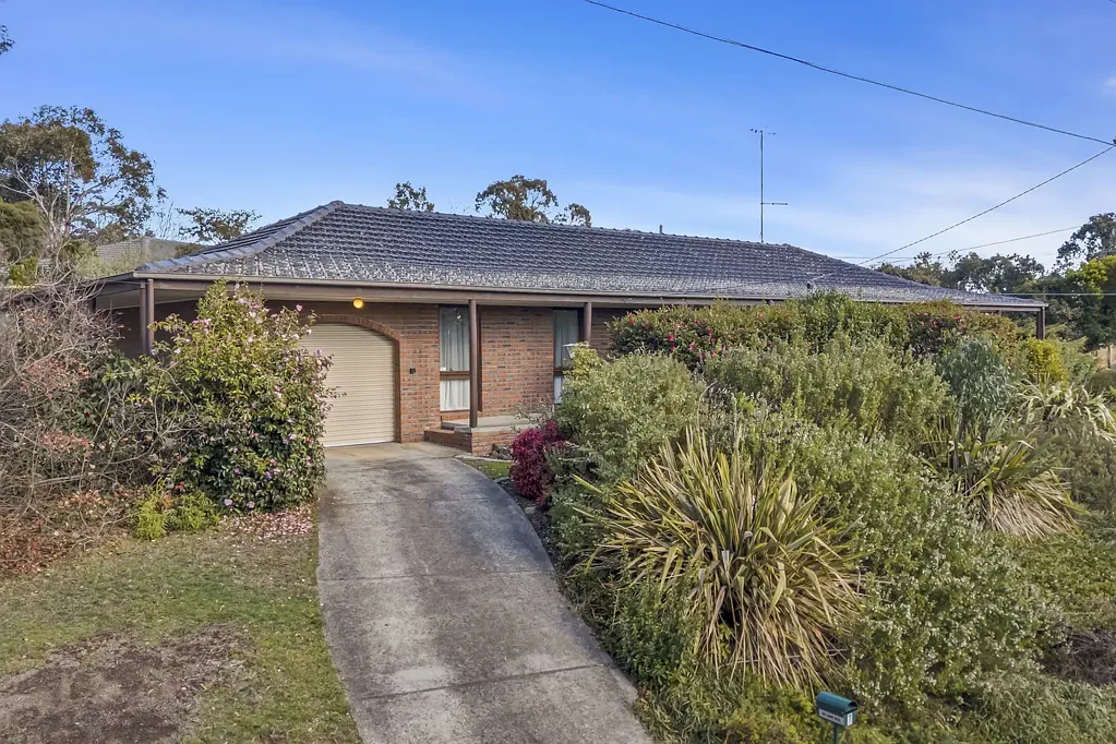 Spacious Family Home in Peaceful Mount Helen Setting