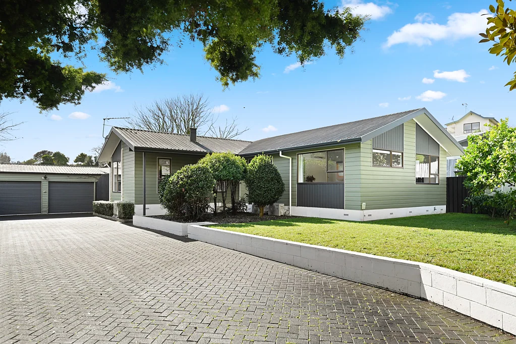 11 Camden Place, Pukete, Hamilton, Waikato