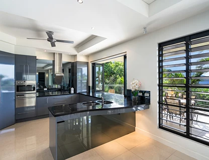 16/7 Tari Place, Trinity Beach, Cairns, 5部屋, 3バスルーム, House