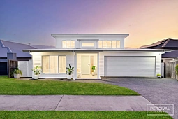14 Sandy Shores Avenue, Lake Cathie