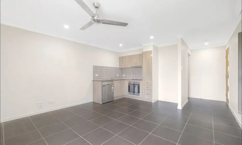 1 BEDROOM MODERN FAMILY HOME