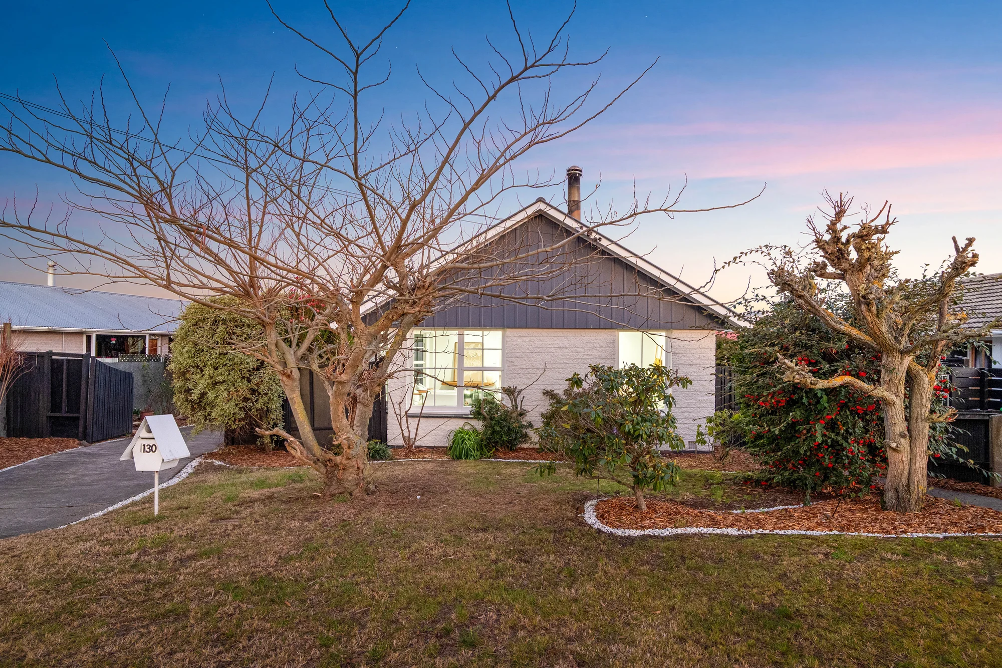 Bromley 3 Slaapkamer AVAILABLE - Need This Sold ASAP!