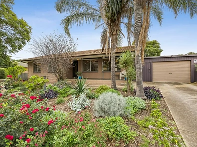 Christie Downs 3Zimmer Charming Character Home with Beautiful Expansive Gardens!