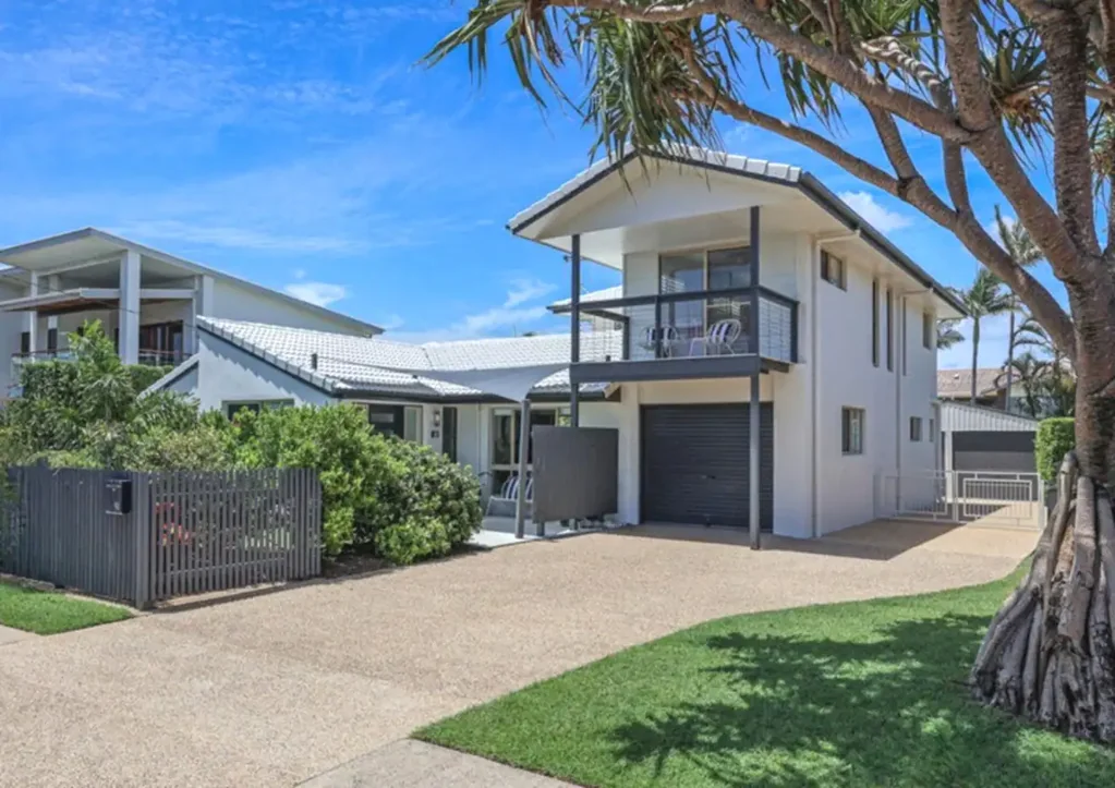 PRIME COASTAL LUXURY LIVING