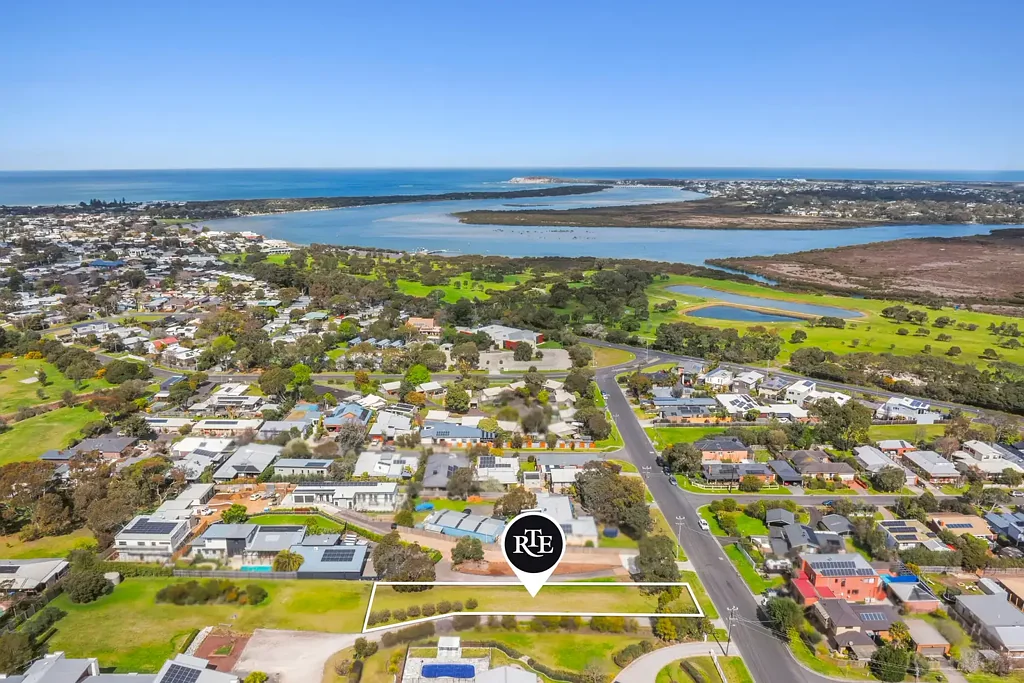 Ocean Grove  Coastal Living, Blank Canvas Opportunity