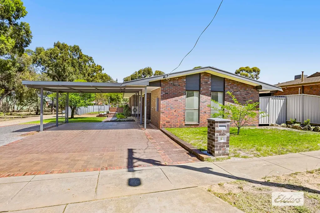 18 McLaughlin Street, Stawell, VIC 3380