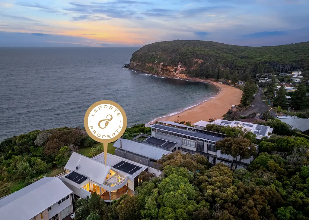 Macmasters Beach 5Phòng ngủ Waterfront Headland Position with Dual Views Across MacMasters &  Copacabana Beaches