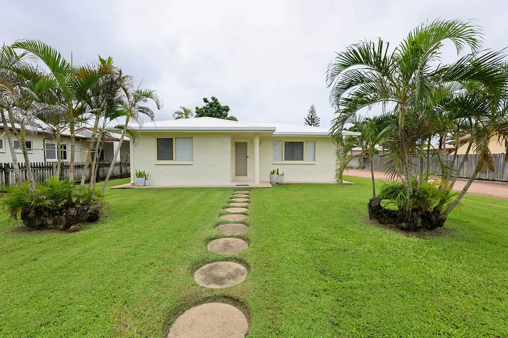 64 Hillier Street, Brandon, QLD 4808