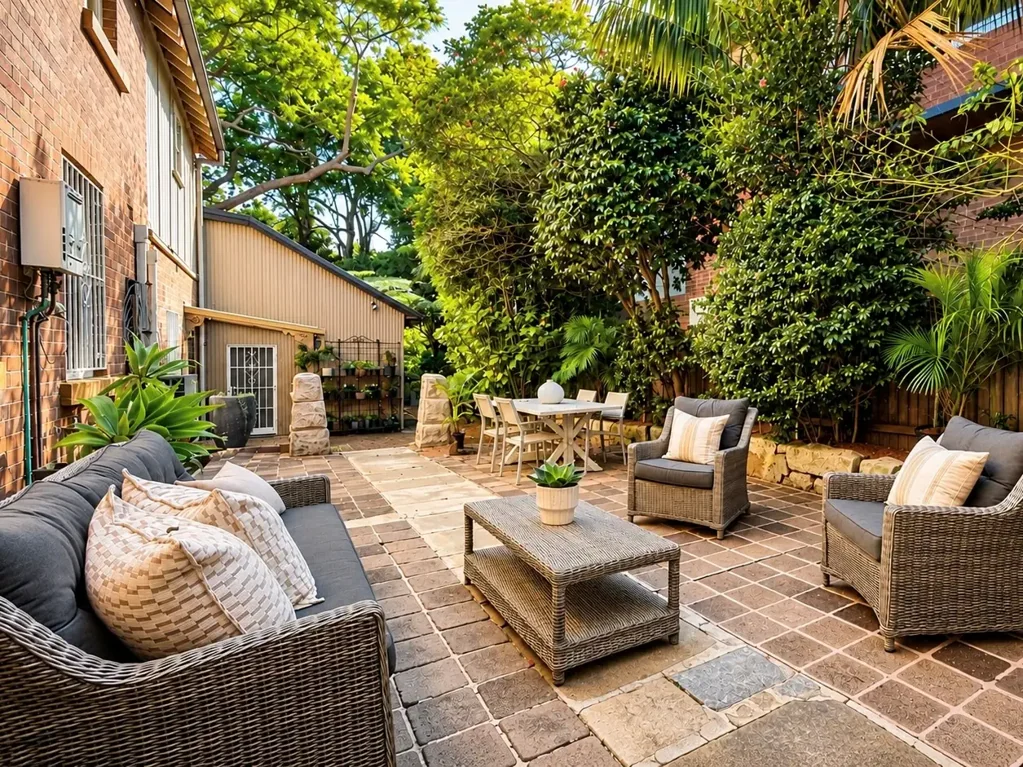 Waverton 2ਬੈੱਡਰੂਮ Beautifully Presented Rare Garden Residence with Classic Character