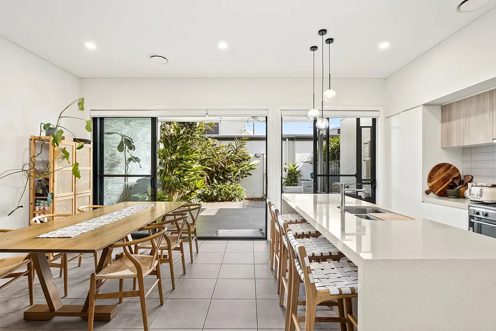 Shell Cove 4 Slaapkamer Modern Coastal Living Opposite Parklands & Waterways