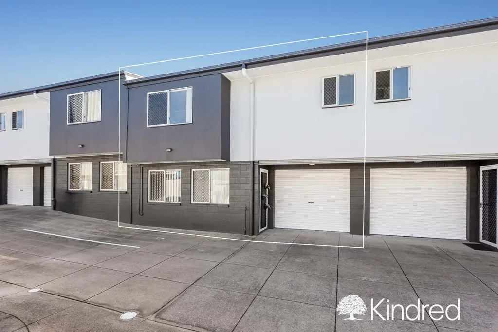 Redcliffe 3ਬੈੱਡਰੂਮ INCREDIBLE OPPORTUNITY IN TIGHTLY HELD, WATERSIDE LOCALE