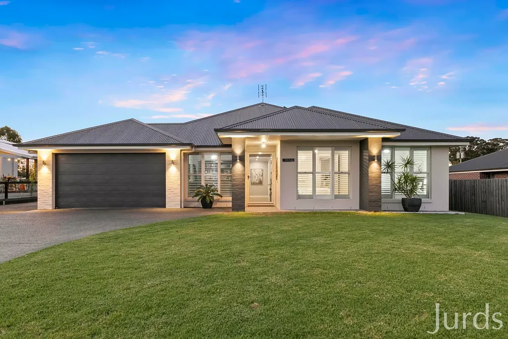 Lochinvar 4ਬੈੱਡਰੂਮ A Life in Lochinvar Awaits