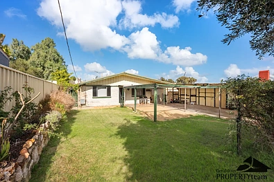 Geraldton 5Habitaciones CENTRAL LIVING WITH SPACE FOR THE WHOLE FAMILY