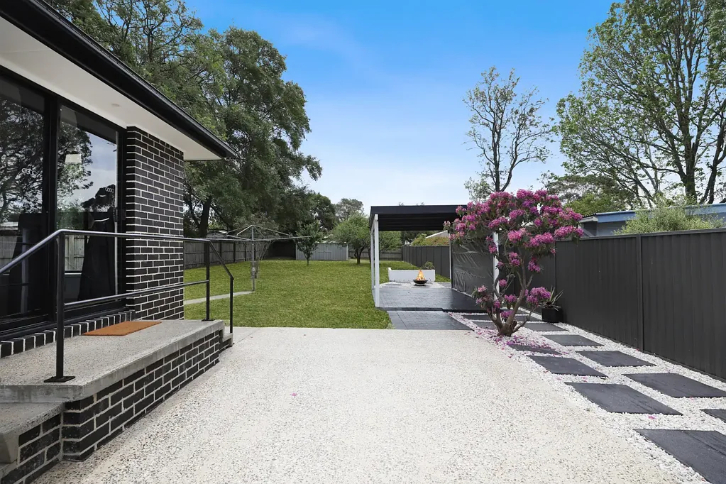 Balaclava 4غرفة نوم Big Block, Bold Renovation – Just Move in and Relax!