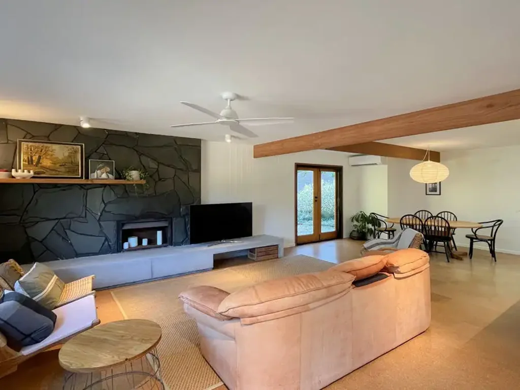 SEMI RURAL HOME IN NORTH BOAMBEE VALLEY