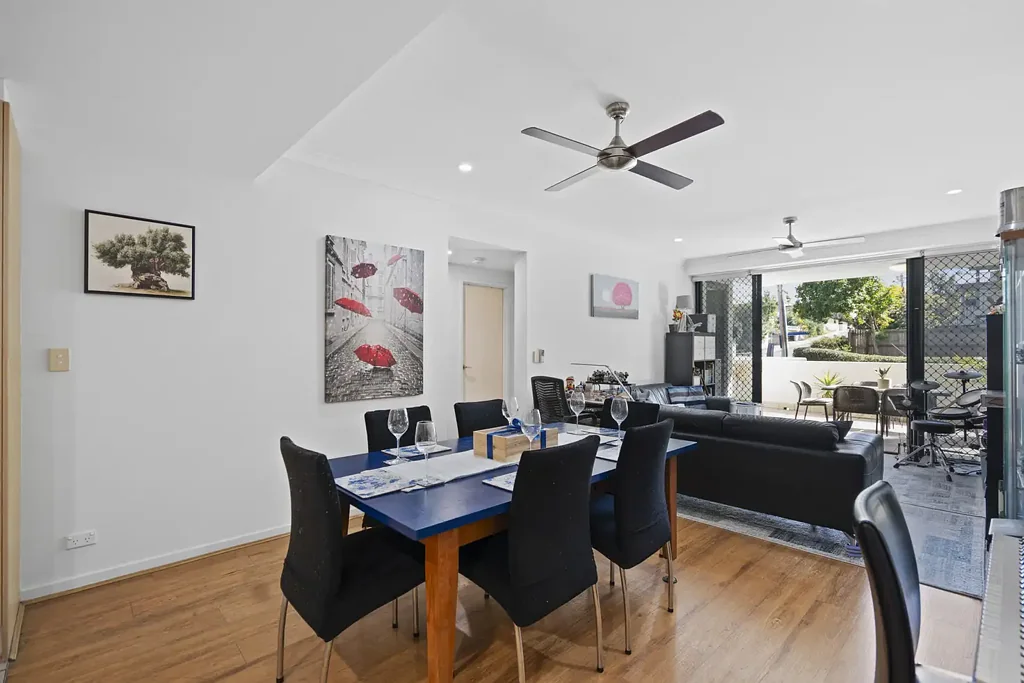 Fairfield 3房 乐享生活，底楼便利 Lifestyle Living with Ground Floor Convenience