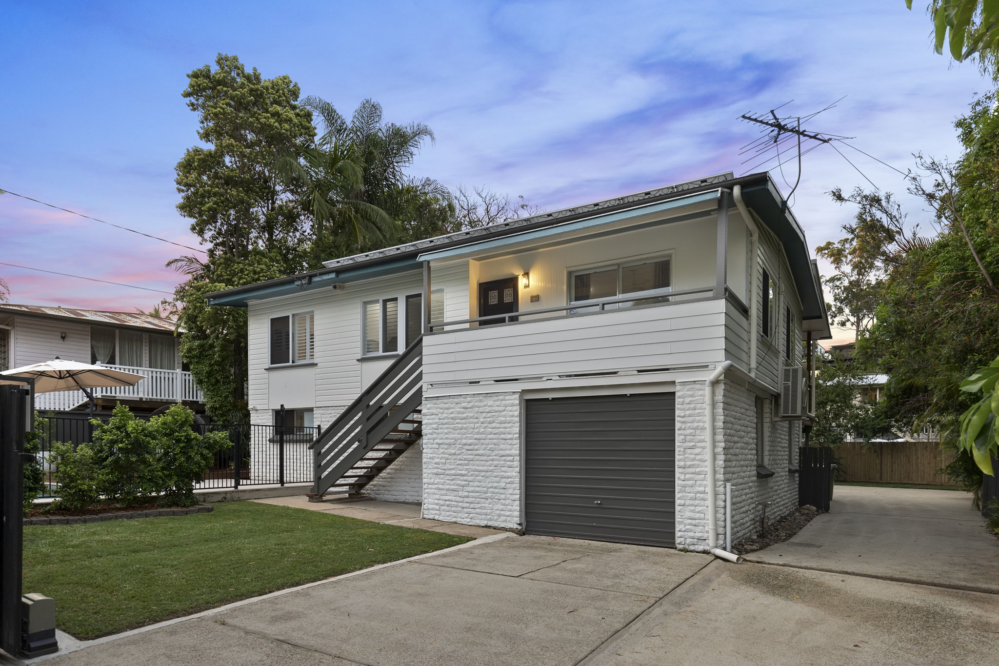 12 MENANGLE AV, ARANA HILLS QLD 4054, 0 habitaciones, 0 baños, House