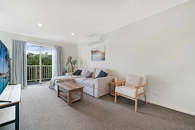 8/4 Keeling Road, Henderson, 3 Bedrooms, 1 Bathrooms, Townhouse