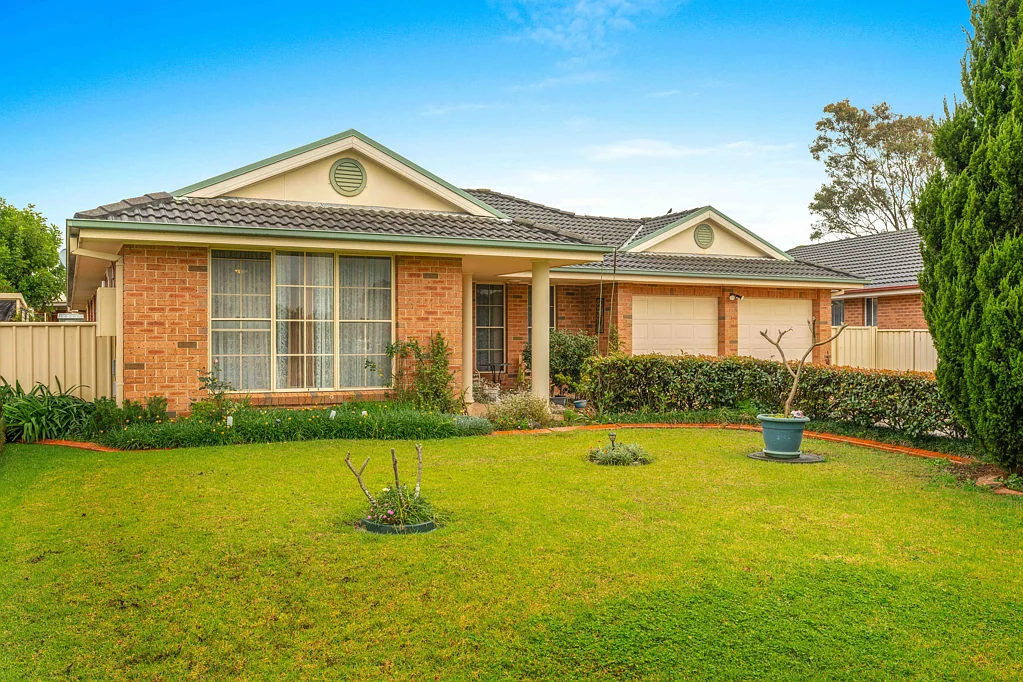 124 Rayleigh Drive, Worrigee, NSW 2540