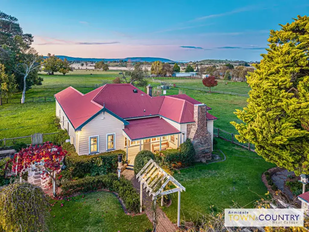 Armidale 6कमरा 62 Mundays Lane