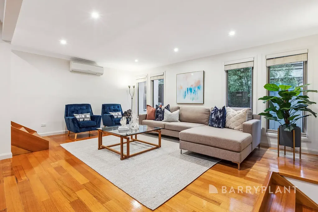 Glen Waverley 4部屋 A Double Storey Stunner In The Glen Waverley School Catchment Zone