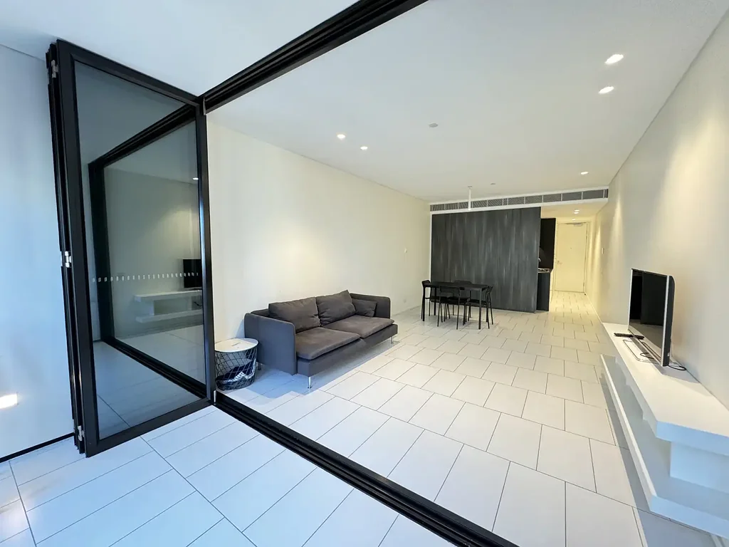 Contemporary Inner-City Living in Prime Chippendale Location