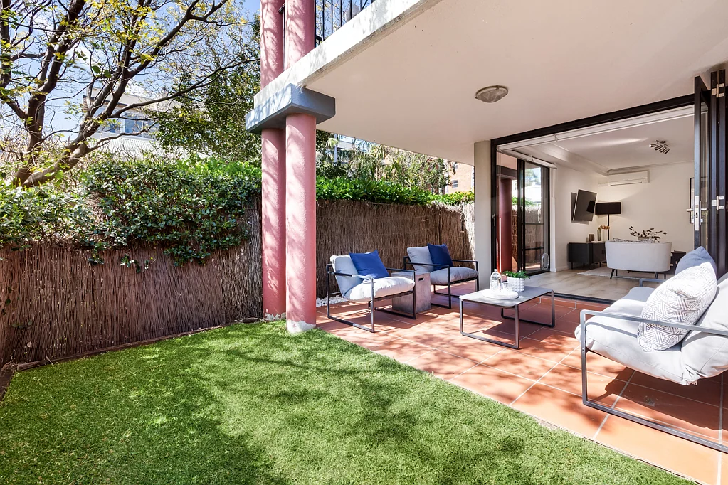 Randwick 2 Slaapkamer North Facing 125sqm Garden Apartment With Lock Up Garage