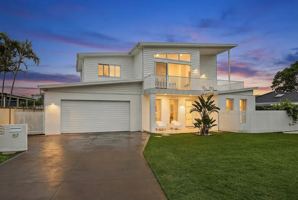 57 Moore Street, Oak Flats, NSW 2529